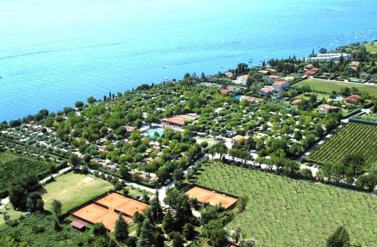 Sereno Camping Holiday Moniga del Garda 外观 照片